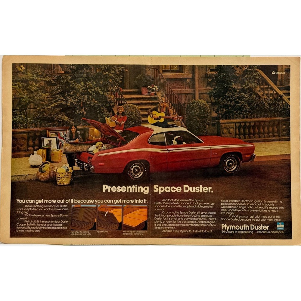 Plymouth Space Duster Centerfold Chrysler‎ Plymouth Car Lifestyle Print Ad 1972